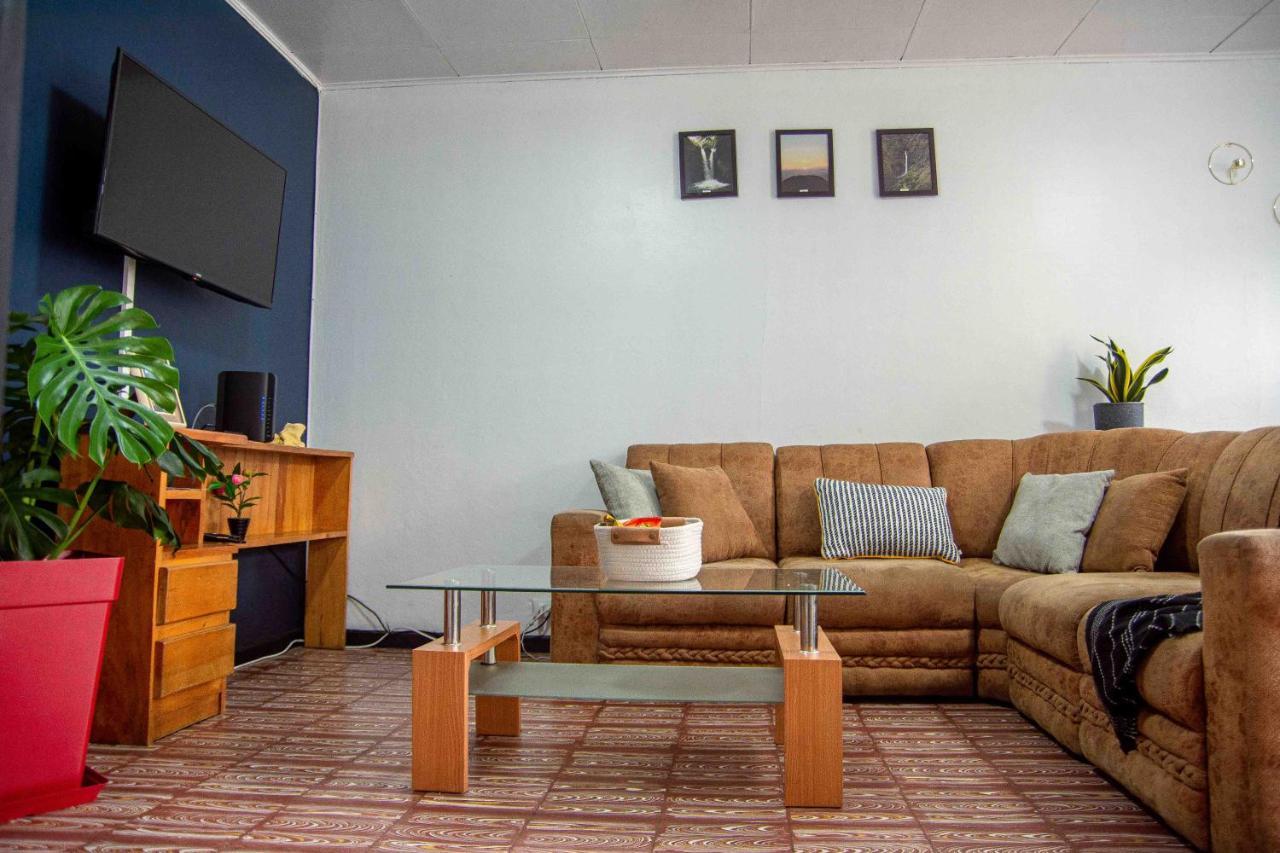 5 Min From The Airport - Perfect Stop Alajuela Exteriör bild